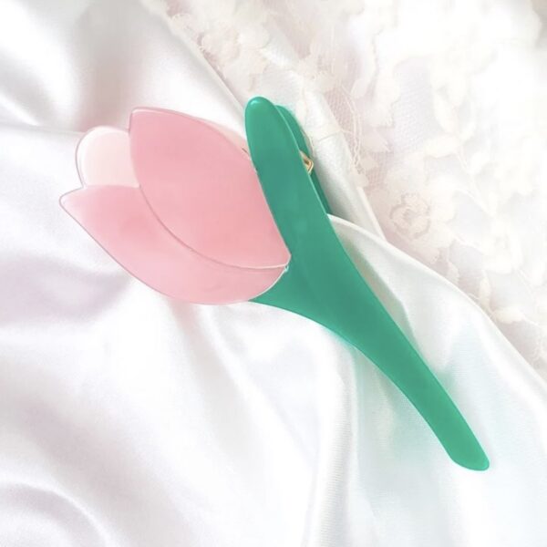 Tulip Hair Claw - Image 2