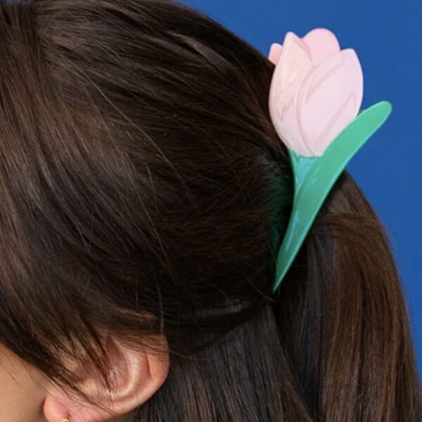 Tulip Hair Claw - Image 3