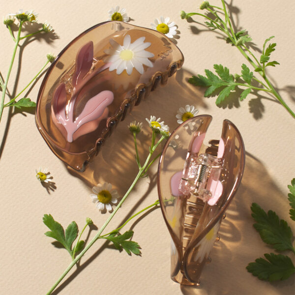 Tulip Flower Hair Clip Brown - Image 3