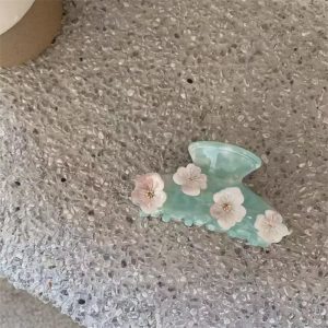 Sweet Flower Hair Claw